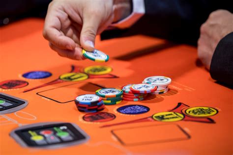 pluribus poker bot|Superhuman AI for multiplayer poker .